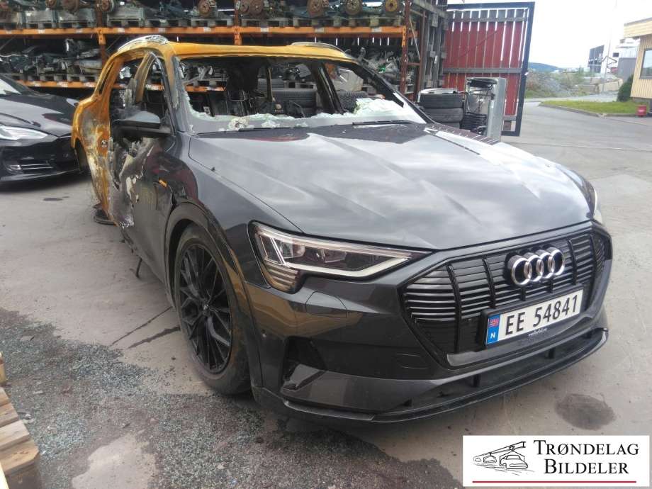 Audi e-tron 2018-->> , Motorkode: EAS|EAW, Girkassekode: 