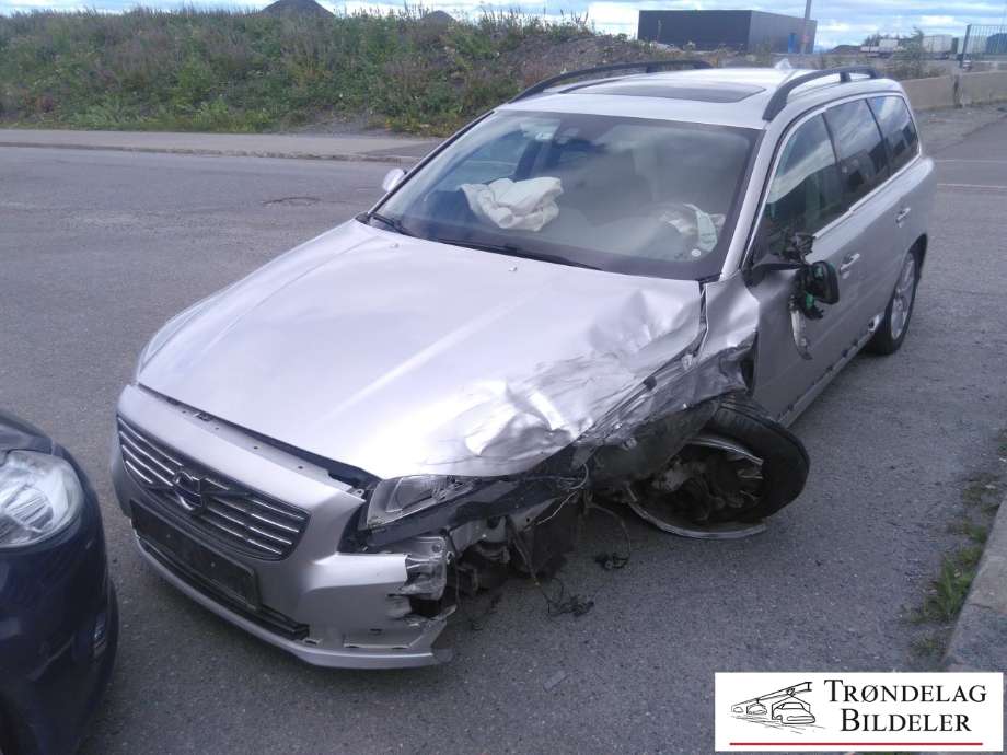 Volvo V70 2014-2016 (Type III, Fase 2) , Motorkode: D4162T, Girkassekode: 6-PSHIFT 2WD / MPS6