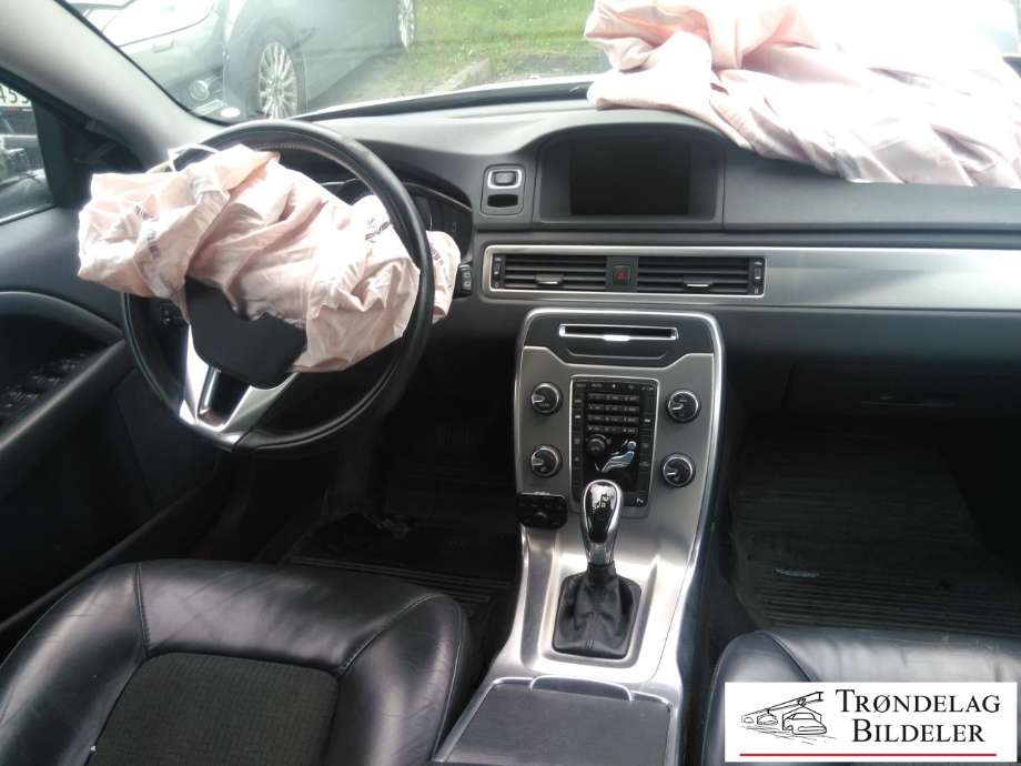 Volvo V70 2014-2016 (Type III, Fase 2) , Motorkode: D4162T, Girkassekode: 6-PSHIFT 2WD / MPS6