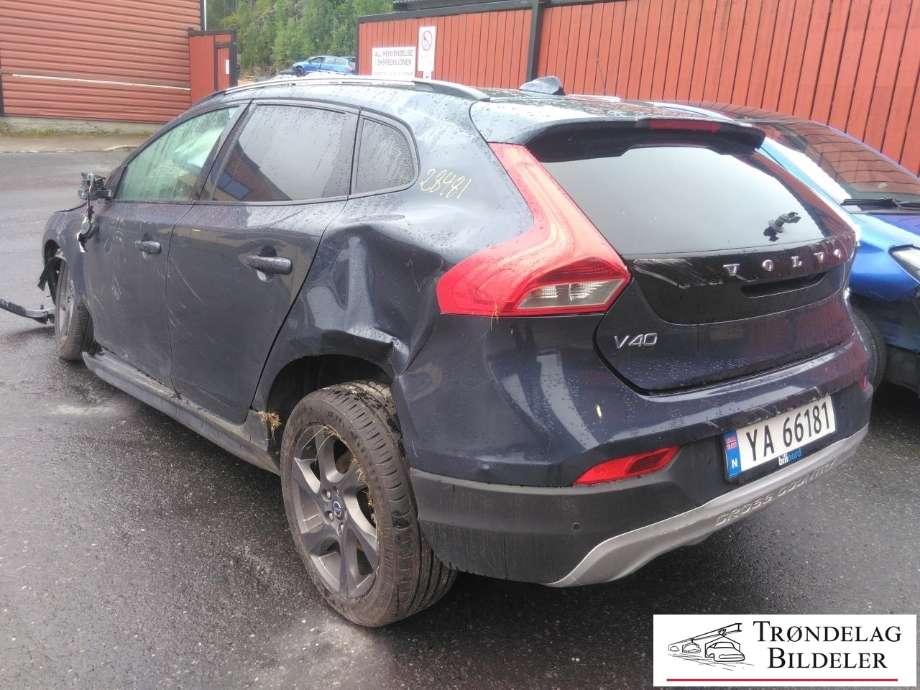 Volvo V40 2012-2019 delebil , Motorkode: D4162T, Girkassekode: 6-MAN 2WD / B6