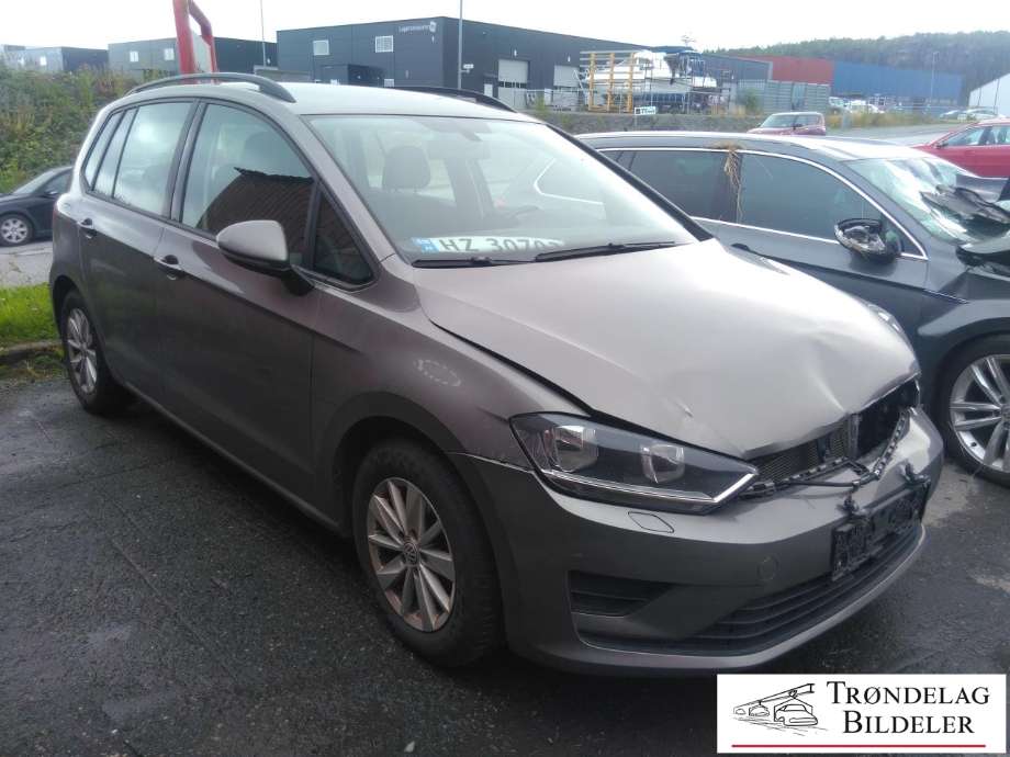 VW Golf Sportsvan 2014-2018 , Motorkode: CRKB, Girkassekode: QRK