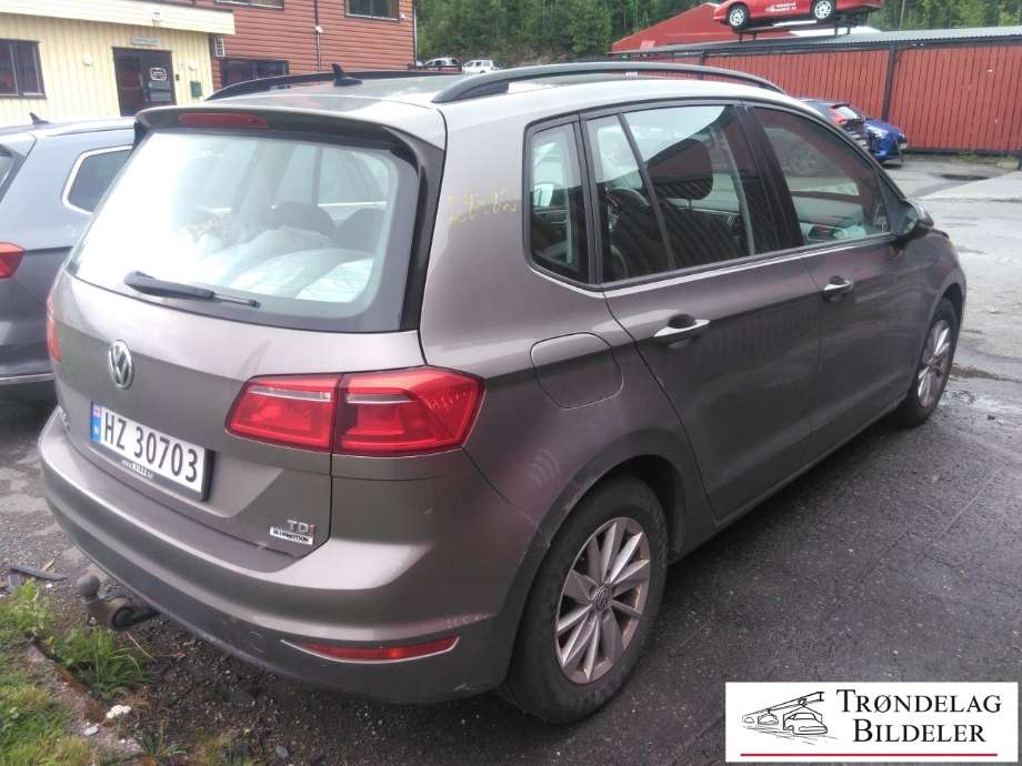 VW Golf Sportsvan 2014-2018 , Motorkode: CRKB, Girkassekode: QRK