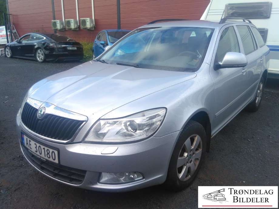 Škoda Octavia 2009-2013 (Type II, Fase 2) , Motorkode: CAYC, Girkassekode: MPL