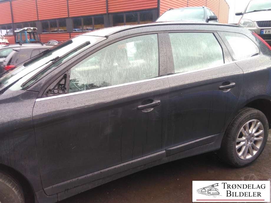 Volvo XC60 2008-2013 (Type I, Fase 1) , Motorkode: D5244T14, Girkassekode: 6-MAN 2WD / M66