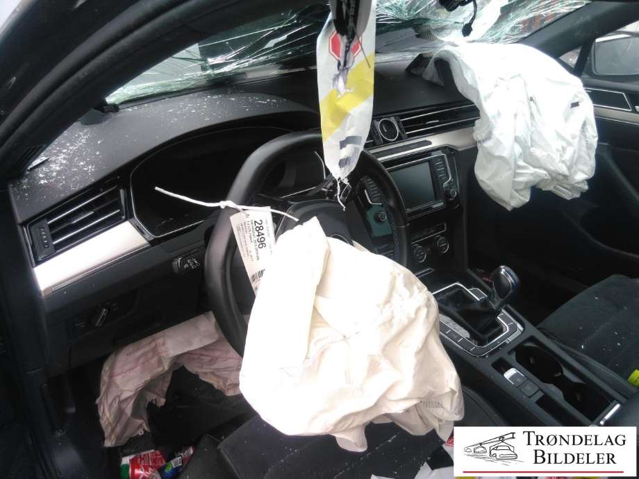 VW Passat 2015-2019 (Fase 1) (B8) (B8), Motorkode: CUKC, Girkassekode: SCB