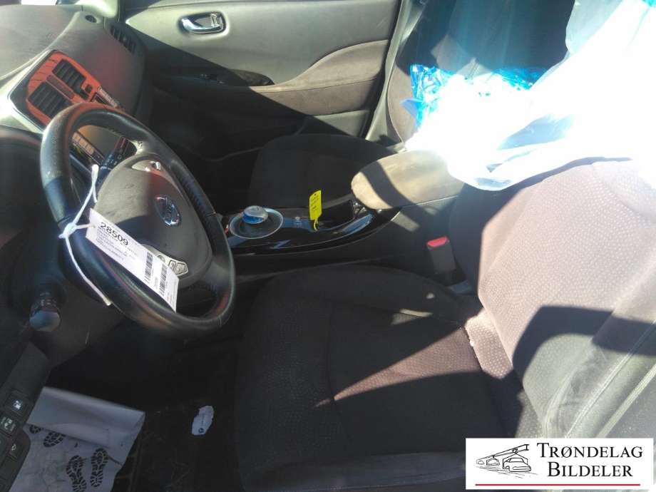 Nissan Leaf 2011-2017 (Type I) , Motorkode: EM57, Girkassekode: 