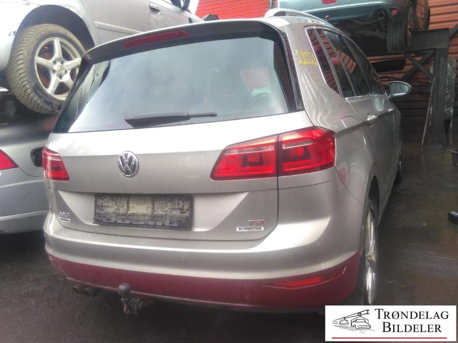 VW Golf Sportsvan 2014-2018 , Motorkode: CZDA, Girkassekode: QHW