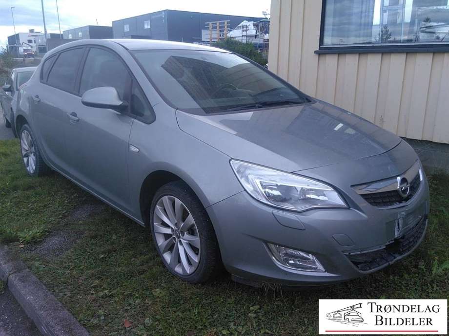 Opel Astra J 2010-2015 , Motorkode: A14XER, Girkassekode: 