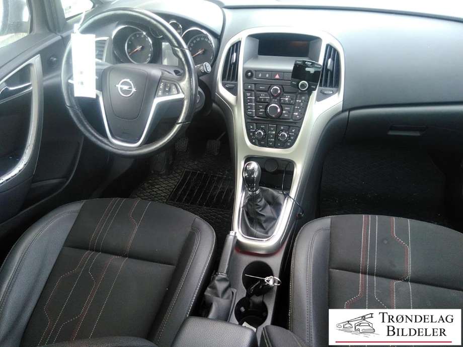 Opel Astra J 2010-2015 , Motorkode: A14XER, Girkassekode: 