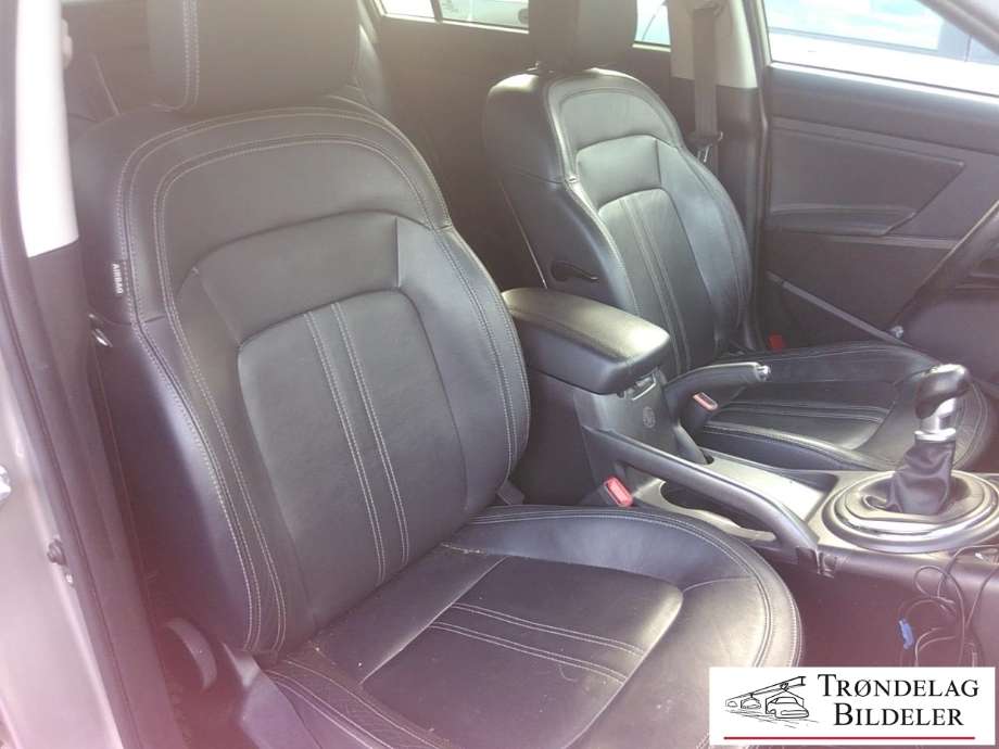 Kia Sportage 2010-2016 (Type III) , Motorkode: D4FD, Girkassekode: 