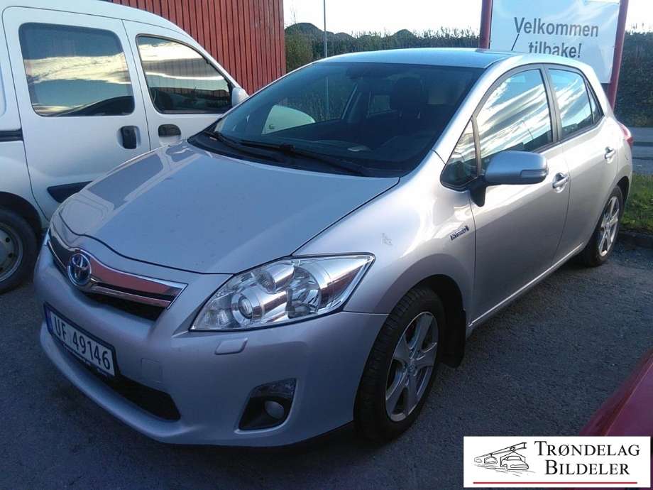 Toyota Auris 2010-2012 (Type I, Fase 2) , Motorkode: 2ZR-FXE, Girkassekode: 