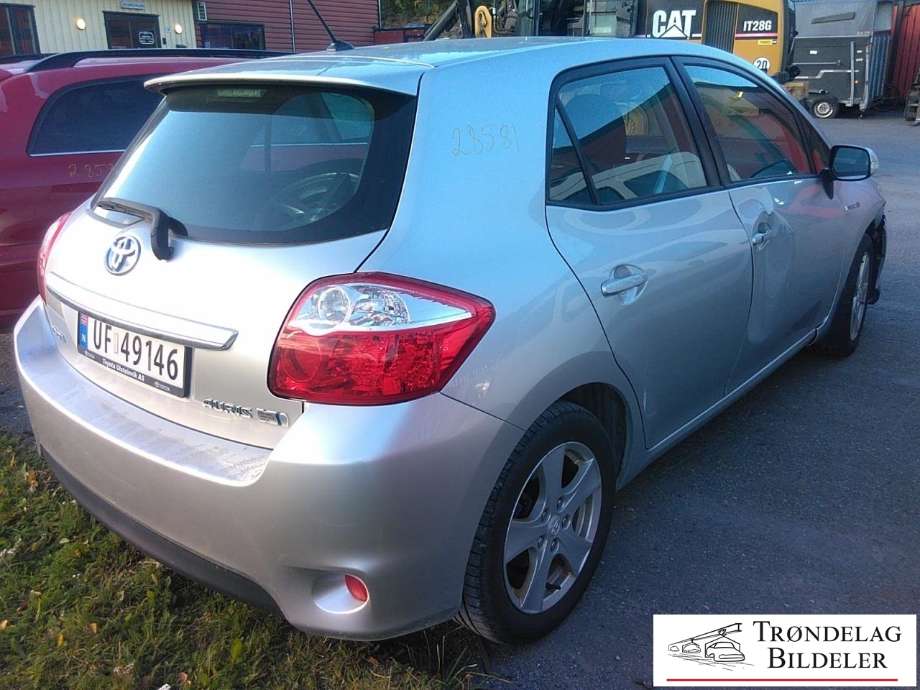Toyota Auris 2010-2012 (Type I, Fase 2) , Motorkode: 2ZR-FXE, Girkassekode: 