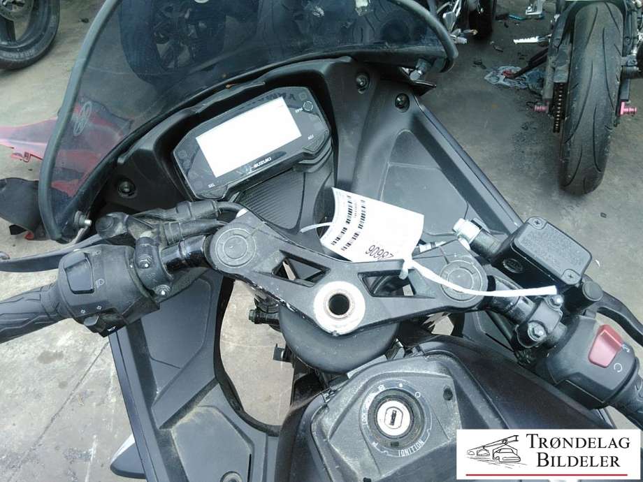 MC Suzuki GSX-R125 2017-->> delebil , Motorkode: CFA1, Girkassekode: 