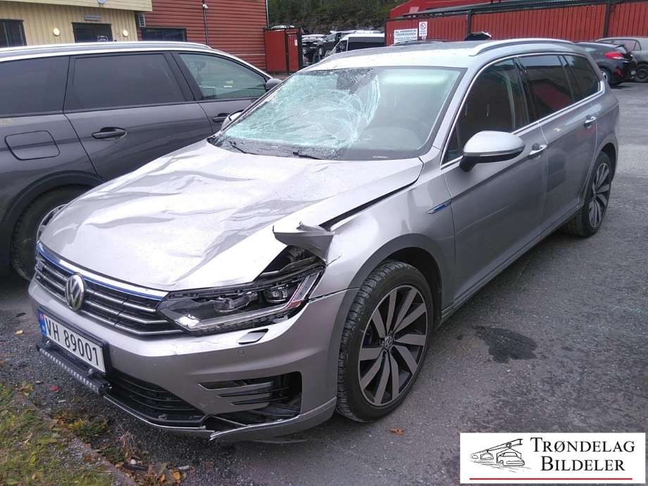 VW Passat 2015-2019 (Fase 1) (B8) delebil , Motorkode: CUKC, Girkassekode: SCB