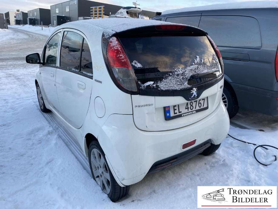 Peugeot iOn 2011-2020 , Motorkode: Y4F1, Girkassekode: