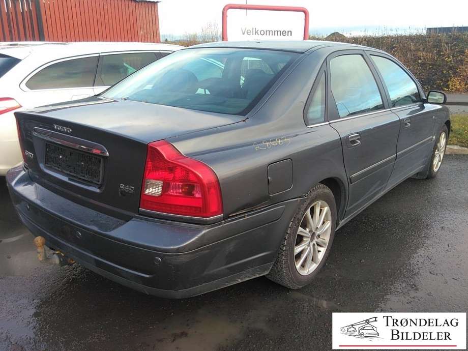 Volvo S80 1998-2006 (Type I) , Motorkode: D5244T2, Girkassekode: 5-MAN / M56