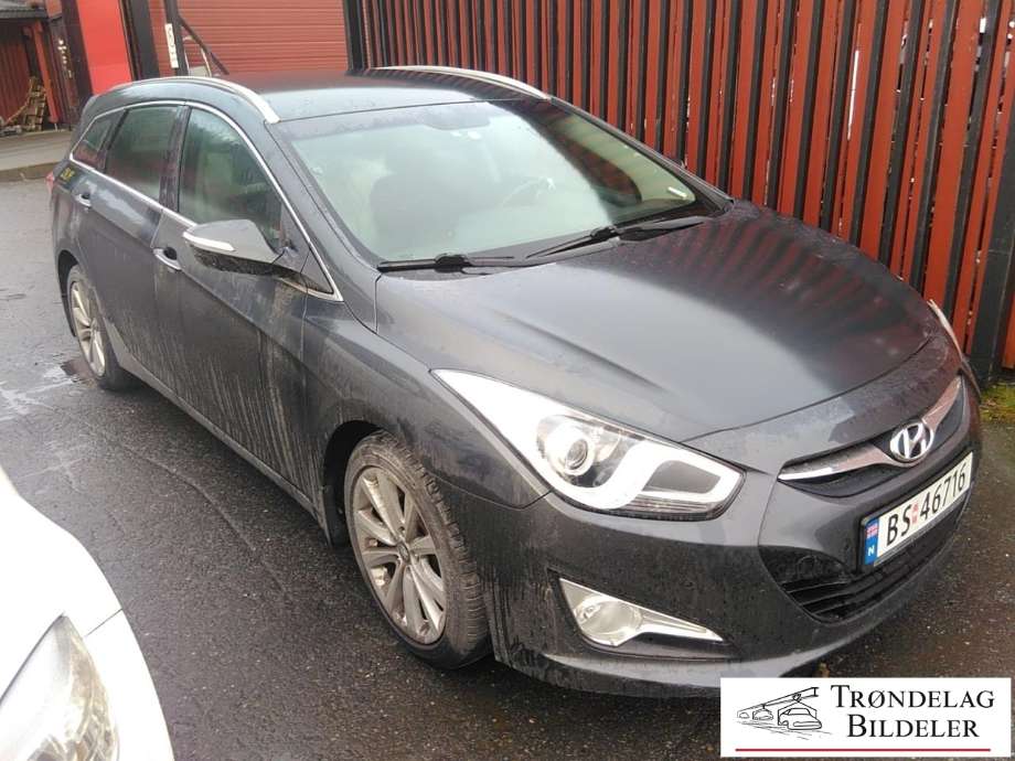 Hyundai i40 2012-2017 , Motorkode: D4FD, Girkassekode: 