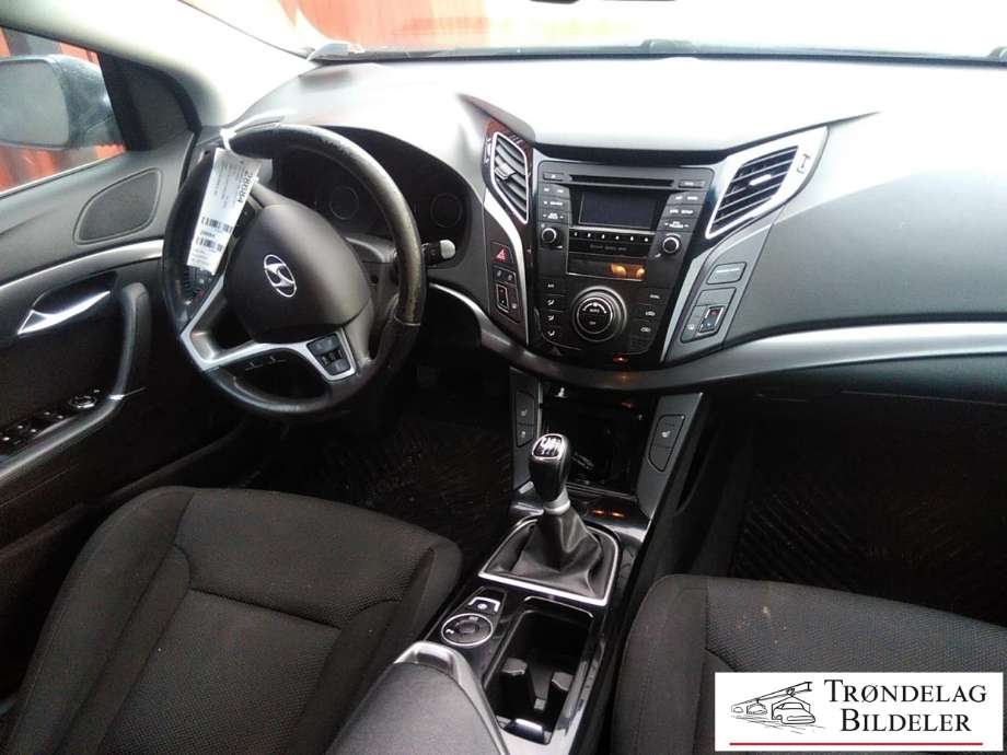 Hyundai i40 2012-2017 , Motorkode: D4FD, Girkassekode: 