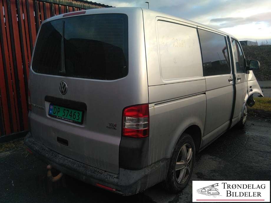 VW Transporter / Caravelle 2009-2015 (Fase 2) (T5) (T5), Motorkode: CAAC, Girkassekode: PAW