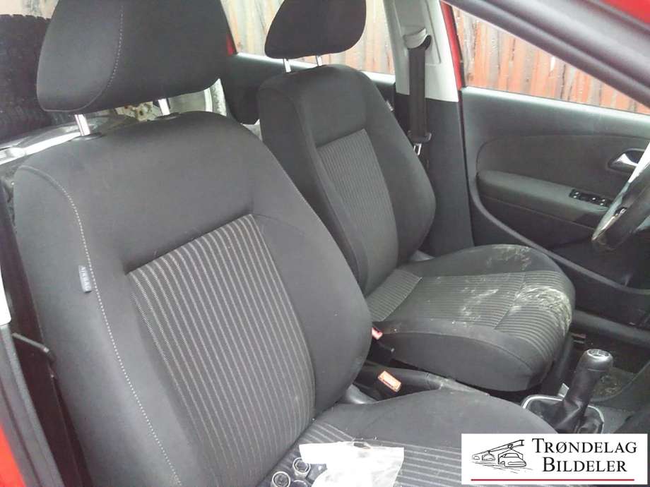 VW Polo 2009-2014 (Type V, Fase 1) , Motorkode: CGP, Girkassekode: MGZ