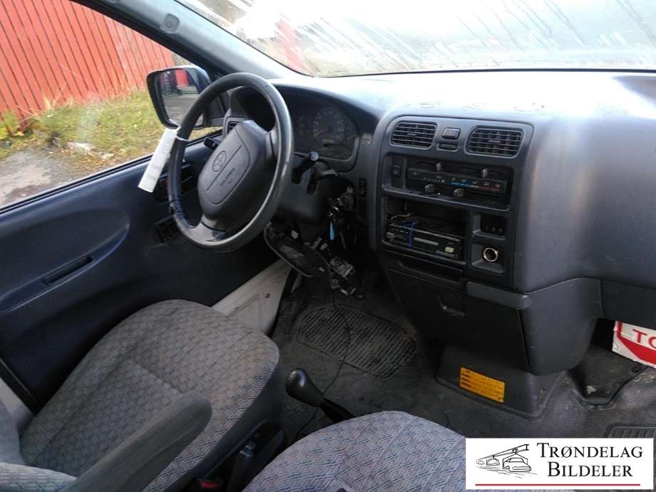 Toyota Hiace 2001-2006 (Fase 2) , Motorkode: 2KD-FTV, Girkassekode: 