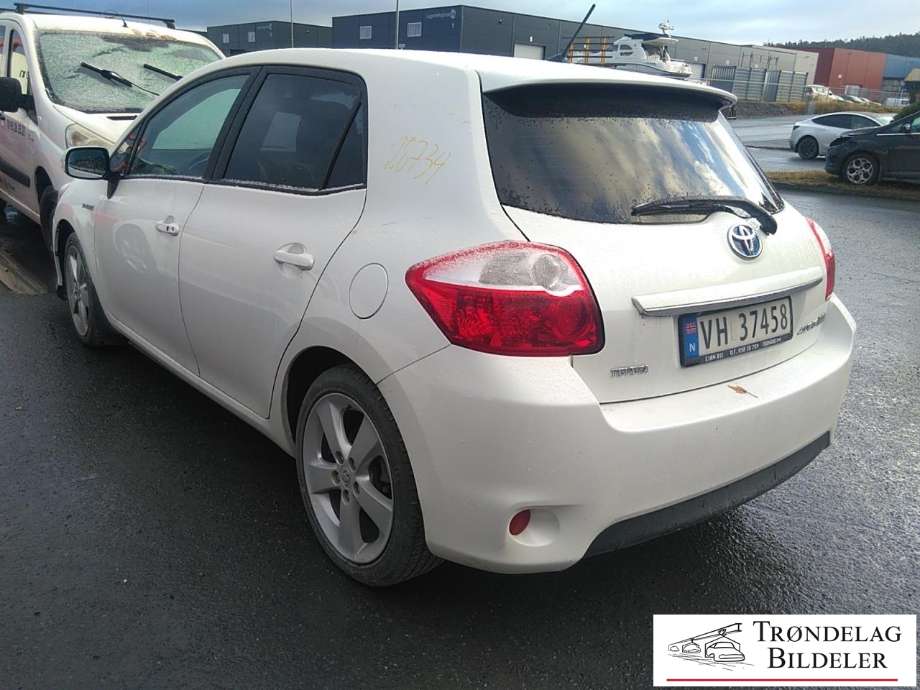 Toyota Auris 2010-2012 (Type I, Fase 2) delebil , Motorkode: 2ZR-FXE, Girkassekode: 