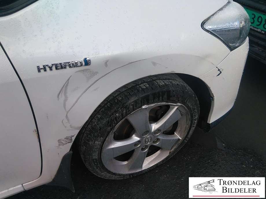 Toyota Auris 2010-2012 (Type I, Fase 2) delebil , Motorkode: 2ZR-FXE, Girkassekode: 
