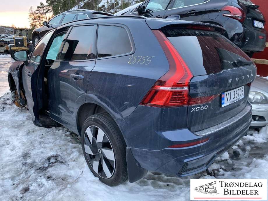 Volvo XC60 2017-->> (Type II) , Motorkode: B4204T52|ERAD, Girkassekode: 8-AUT 2WD / TG-81SD