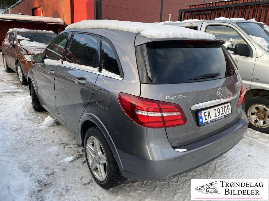 Mercedes B-Klasse, electric drive 2014-2018 (W242) (W242), Motorkode: EM0004, Girkassekode: 