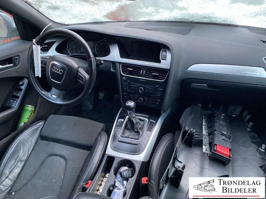 Audi A4 2007-2014 (Type IV) (B8) (B8), Motorkode: CDHB, Girkassekode: GIR/DIFFKODE - KLL/KXN