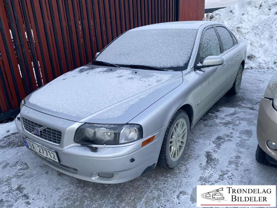 Volvo S80 1998-2006 (Type I) , Motorkode: D5244T, Girkassekode: 5-MAN / M56