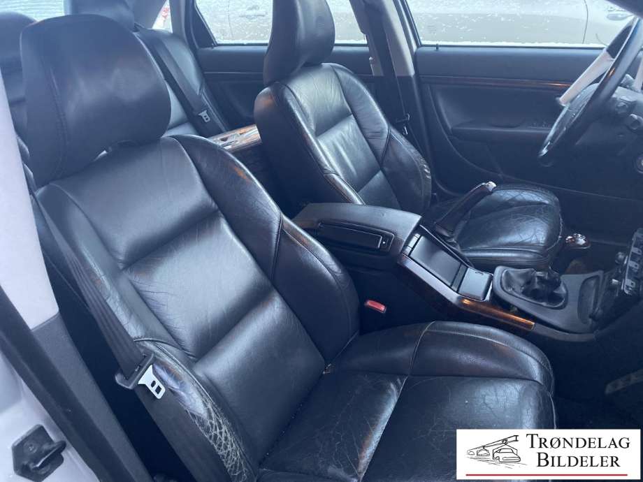 Volvo S80 1998-2006 (Type I) , Motorkode: D5244T, Girkassekode: 5-MAN / M56