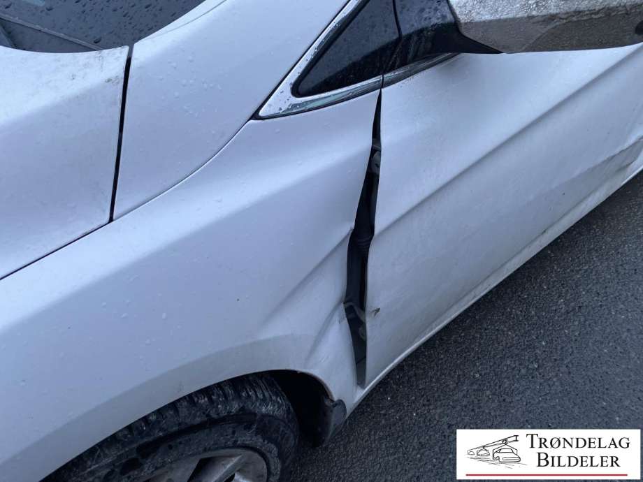 Hyundai i40 2012-2017 , Motorkode: D4FD, Girkassekode: 