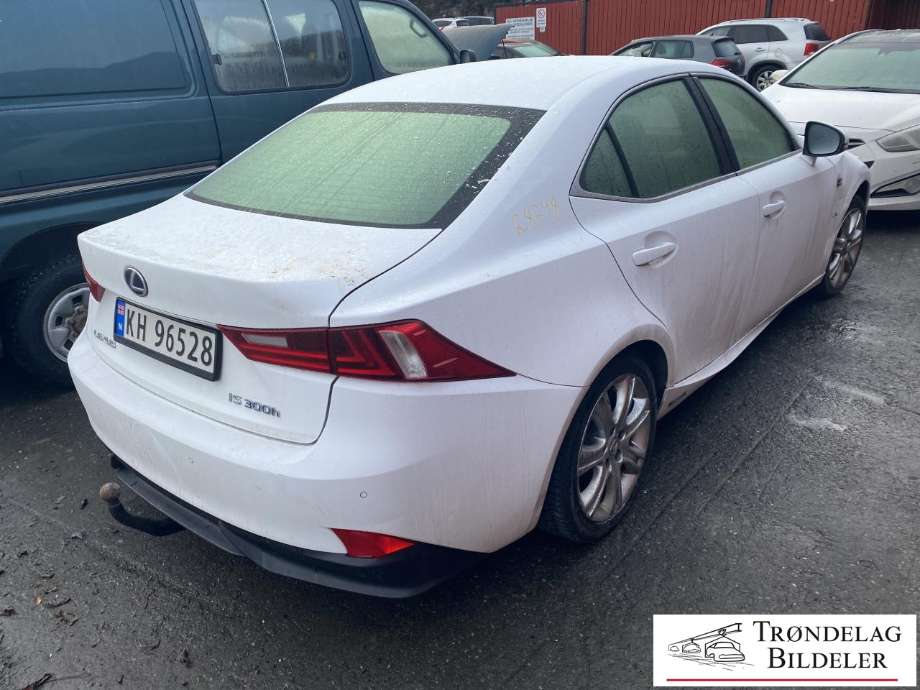 Lexus IS 2013-2020 (Type III) (XE30) (XE30), Motorkode: 2AR-FSE, Girkassekode: 