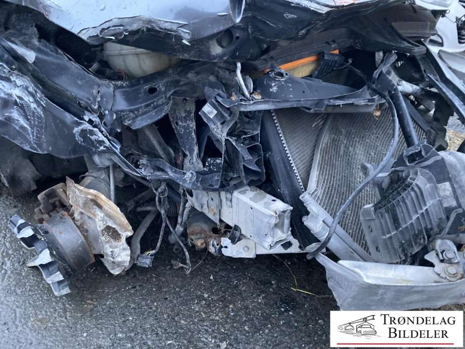 BMW 3-Serie 2012-2018 (F30/F31/F34) delebil , Motorkode: N47D20C, Girkassekode: 