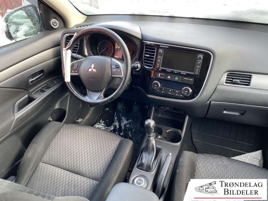 Mitsubishi Outlander 2012-2015 (Type III, Fase 1) delebil , Motorkode: 4N14, Girkassekode: 