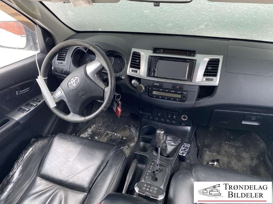 Toyota Hilux 2012-2016 , Motorkode: 1KD-FTV, Girkassekode: 