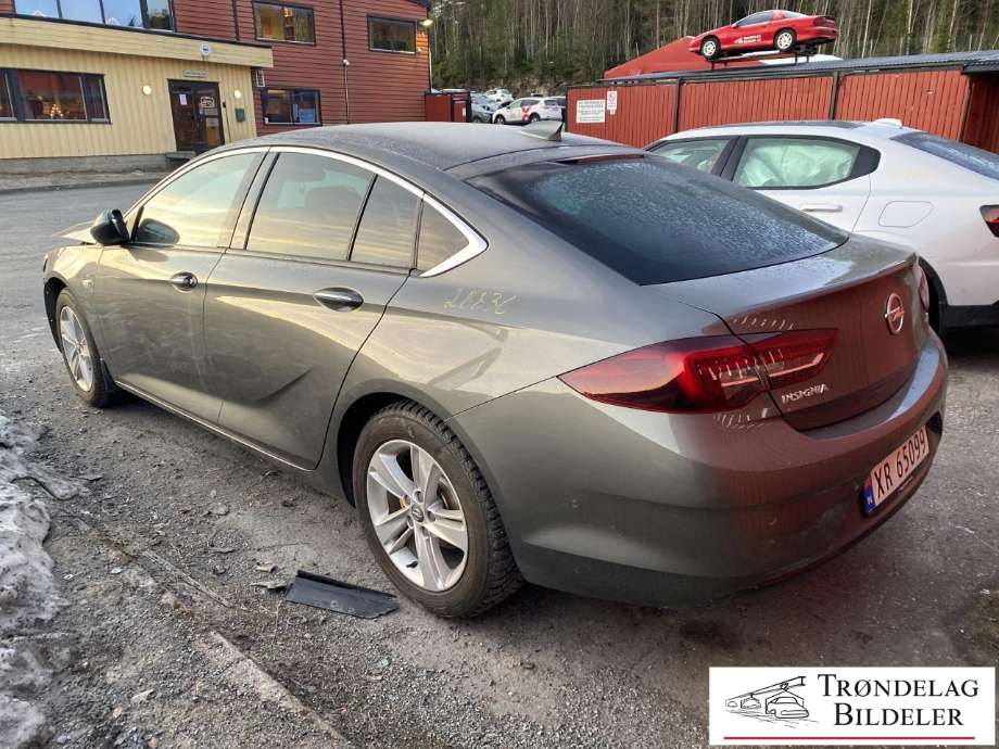 Opel Insignia B 2017-->> delebil , Motorkode: B15XHT, Girkassekode: 
