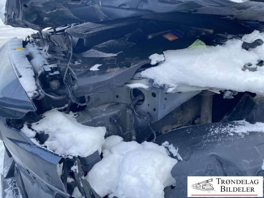 Volvo V60 / V60 CC 2018-->> (Type II) , Motorkode: B4204T34|ERAD_2|C-ISG, Girkassekode: 8-AUT 2WD / TG-81SD