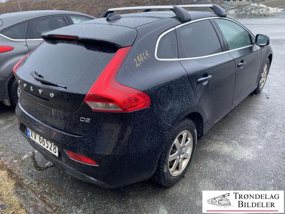 Volvo V40 2012-2019 delebil , Motorkode: D4162T, Girkassekode: 6-MAN 2WD / B6