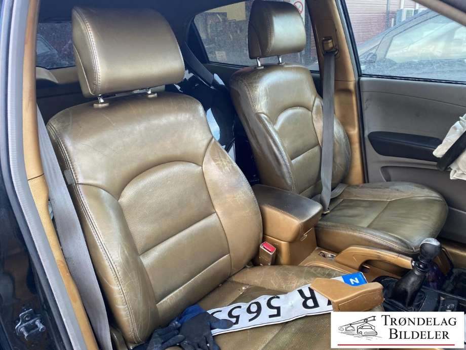 SsangYong Korando 2011-2013 (Type III) , Motorkode: 671 950, Girkassekode: