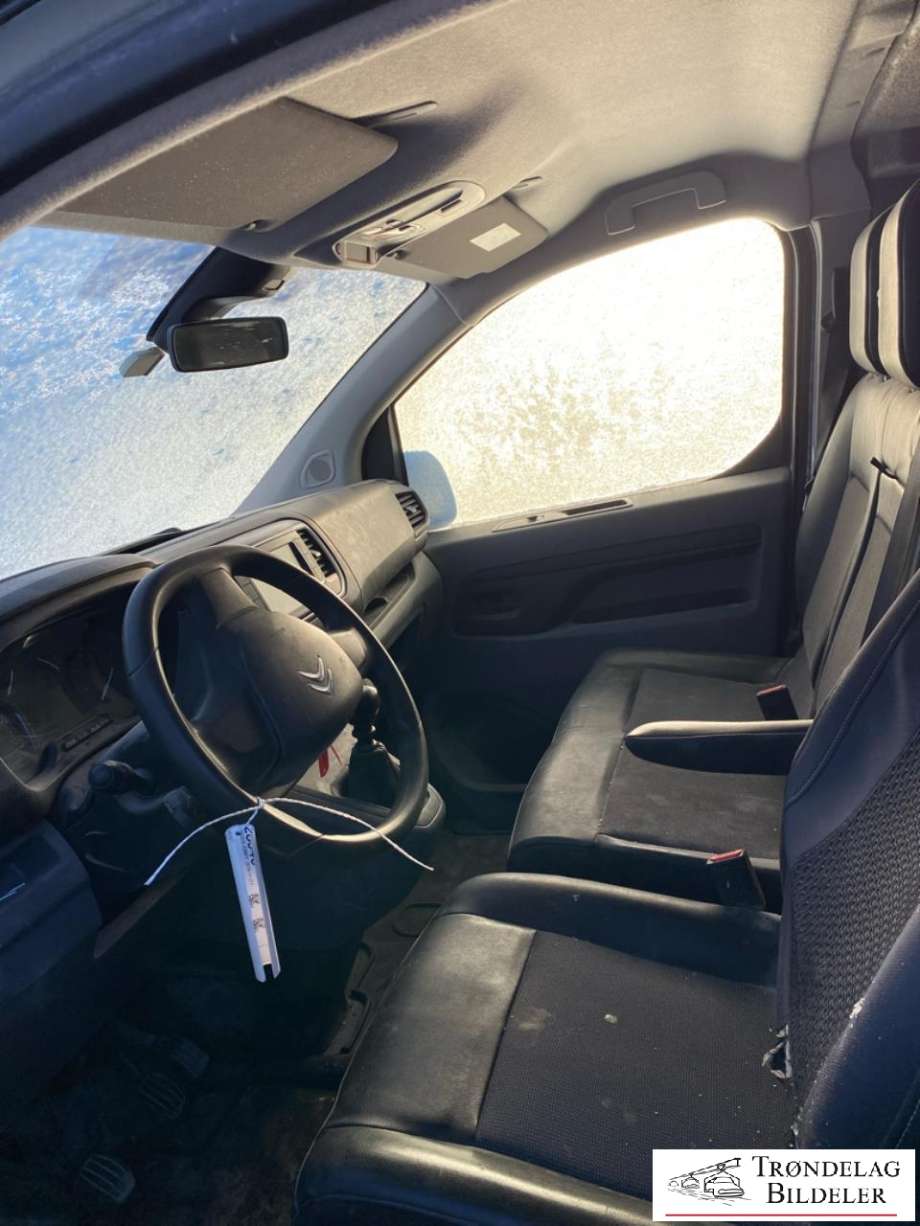 Citroën Jumpy 2016-->> (Type III) , Motorkode: AH01, Girkassekode: 