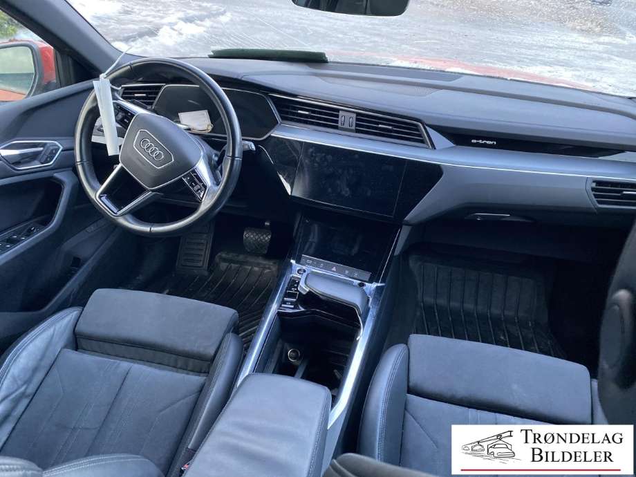 Audi e-tron 2018-->> , Motorkode: EAS|EAW, Girkassekode: 