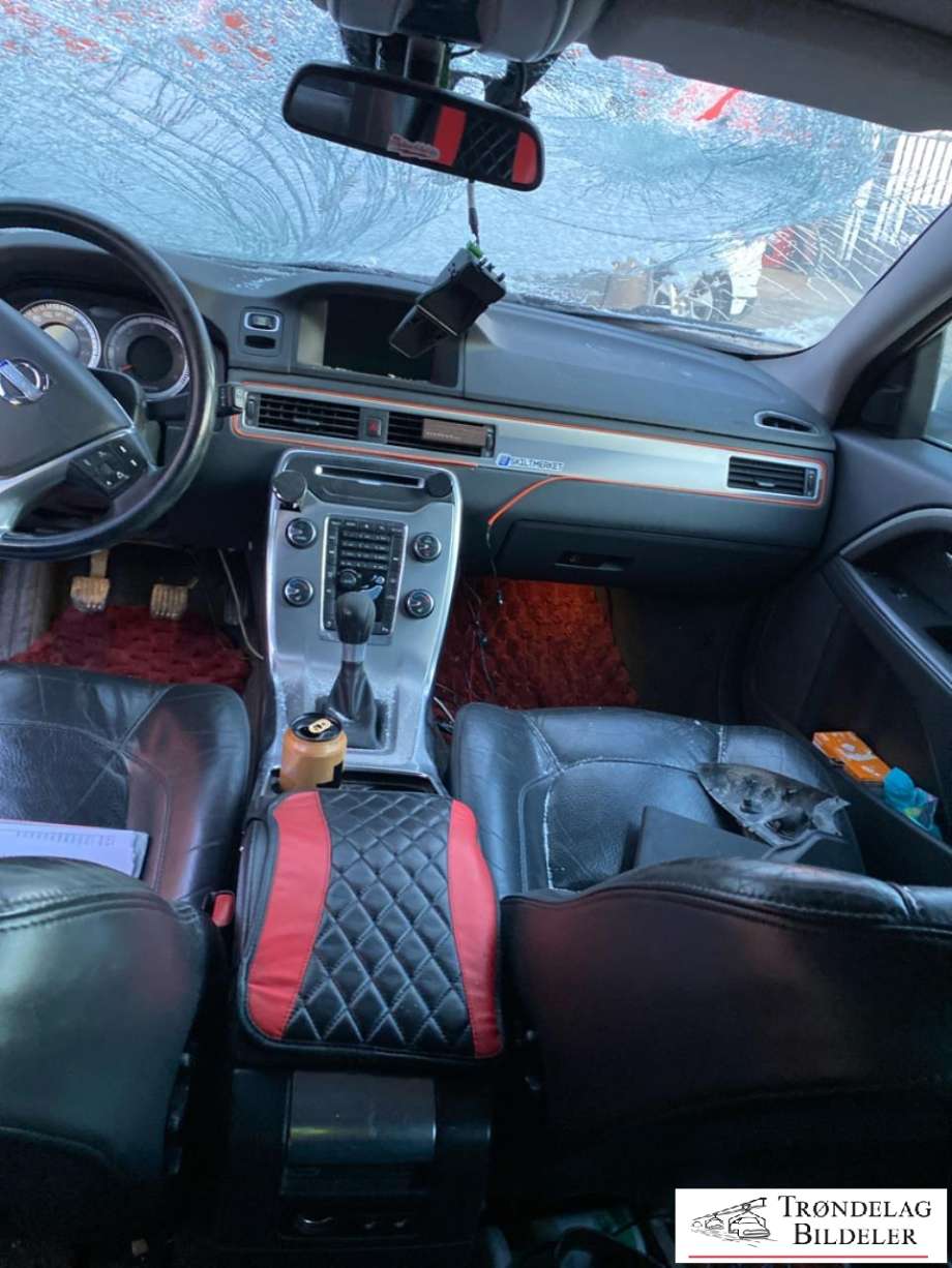 Volvo V70 2007-2013 (Type III, Fase 1) delebil , Motorkode: D4162T, Girkassekode: 6-MAN 2WD / MMT6