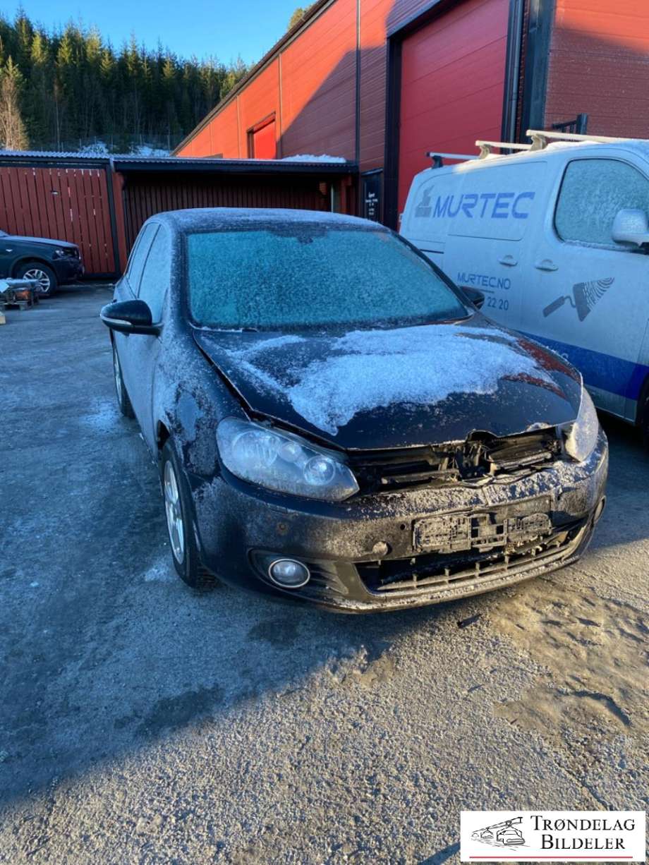 VW Golf VI, 2008-2012  delebil , Motorkode: CBDC, Girkassekode: LQV