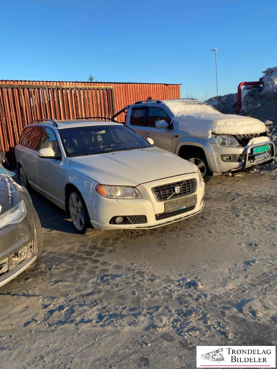 Volvo V70 2007-2013 (Type III, Fase 1) delebil , Motorkode: D5244T(4), Girkassekode: 6-MAN 4WD / M66 AWD