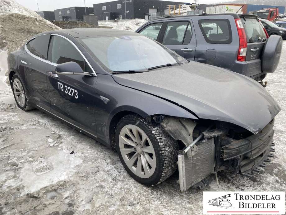 Tesla Model S, 2013-2016 (Fase 1)  delebil , Motorkode: L2S