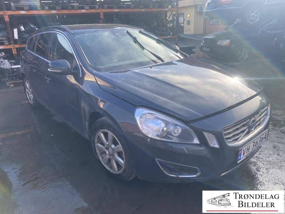 Volvo V60 2010-2013 (Type I, Fase 1) , Motorkode: D4162T, Girkassekode: 6-MAN 2WD / MMT6