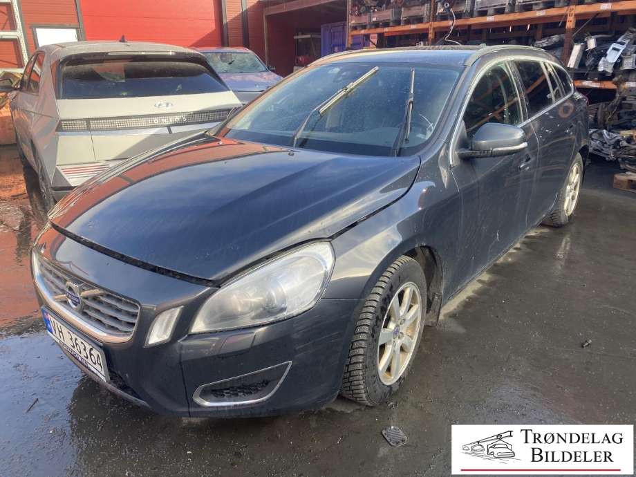 Volvo V60 2010-2013 (Type I, Fase 1) , Motorkode: D4162T, Girkassekode: 6-MAN 2WD / MMT6