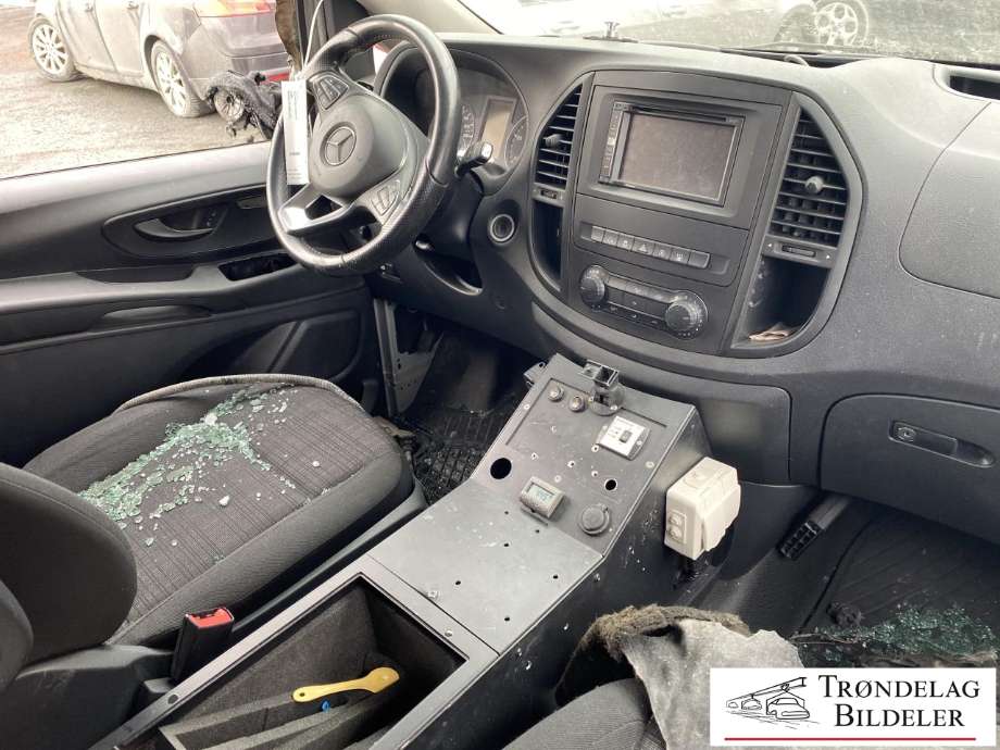Mercedes Vito 2014-->> (W447) delebil , Motorkode: 651.950, Girkassekode: D722965